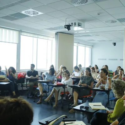 Igualdad y Diversidad centran el primer debate de la candidatura de Ana López